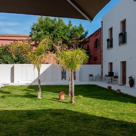 Baglio La Riserva Tatil Evi *